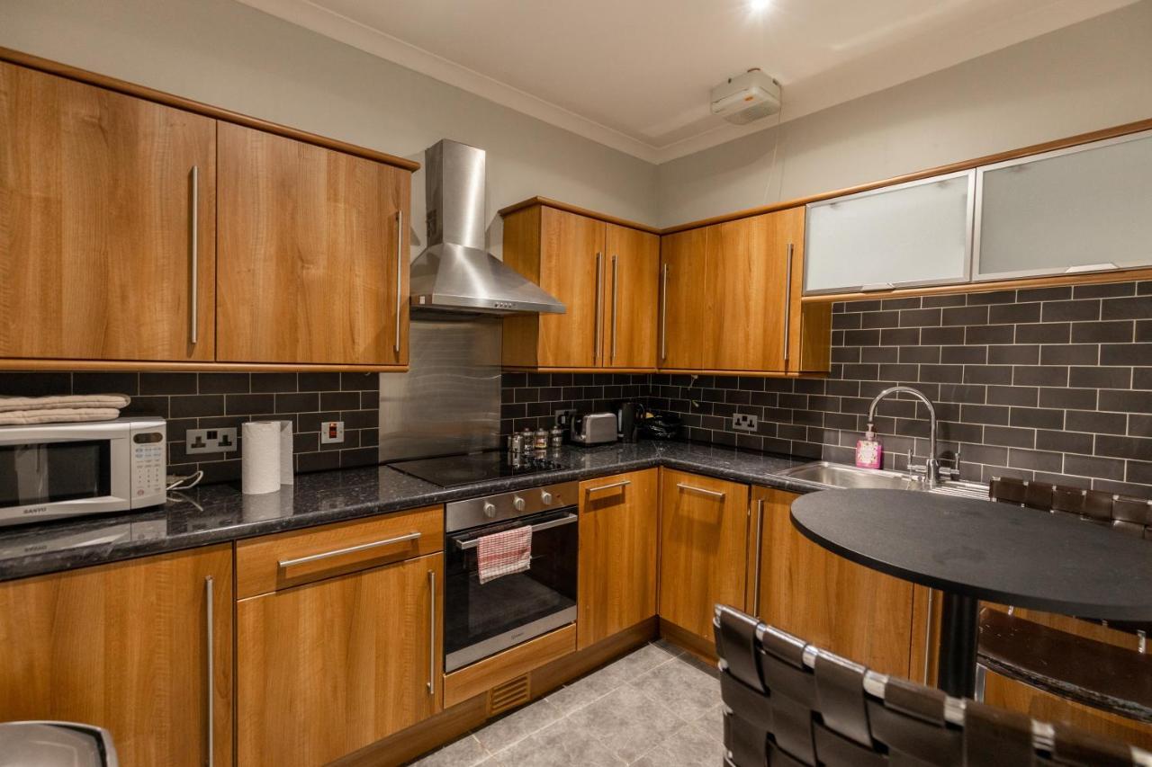 Two Bedroom Apartment Within Walking Distance To City Centre إدنبرة المظهر الخارجي الصورة